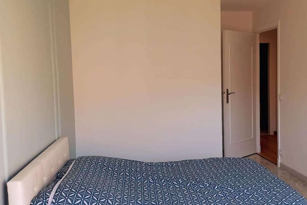 Immeuble Le Regency, Appartement 4 Pieces, 80 Metres De La Plage Menton Exterior photo