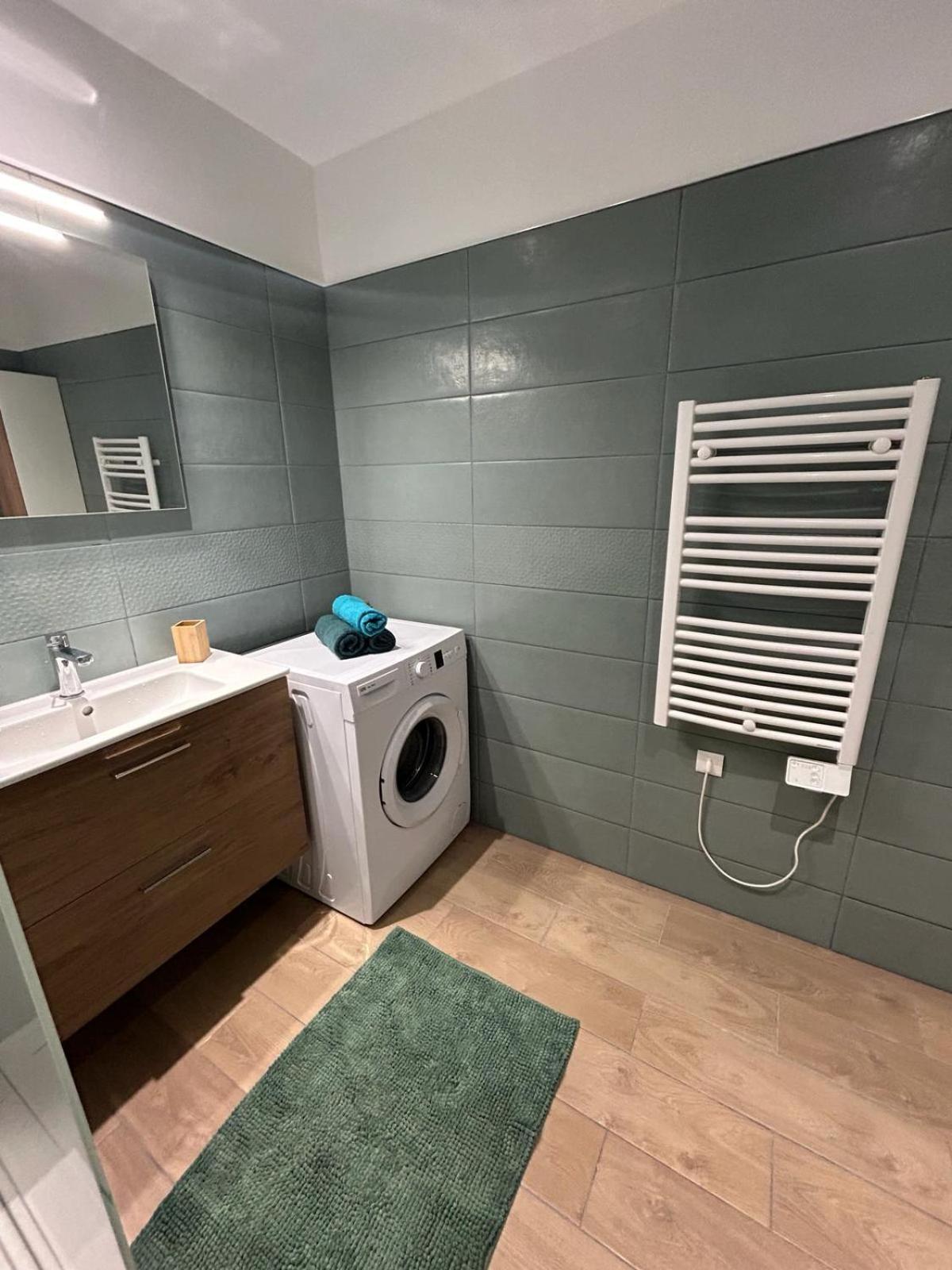 Immeuble Le Regency, Appartement 4 Pieces, 80 Metres De La Plage Menton Exterior photo